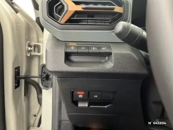 DACIA DUSTER II - voiture d'occasion - Photo 15