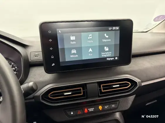 DACIA SANDERO III - voiture d'occasion - Photo 13