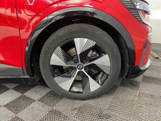 RENAULT MEGANE V - voiture d'occasion - Photo 8