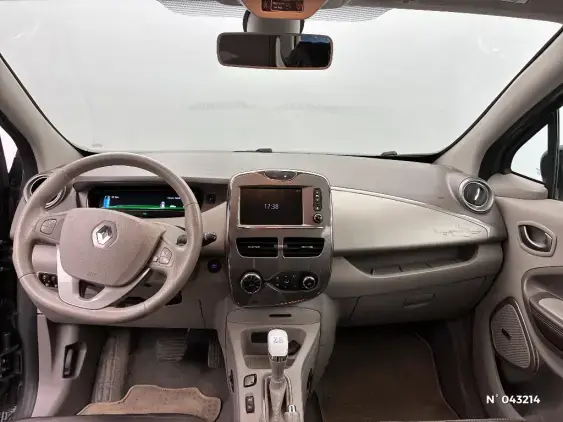 RENAULT ZOE - voiture d'occasion - Photo 9