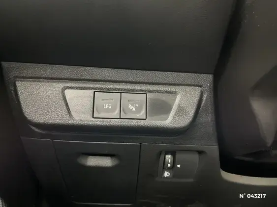 DACIA SANDERO III - voiture d'occasion - Photo 15