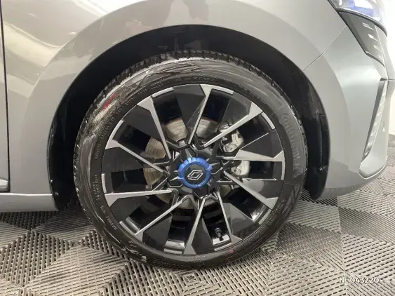 RENAULT CLIO V - voiture d'occasion - Photo 8