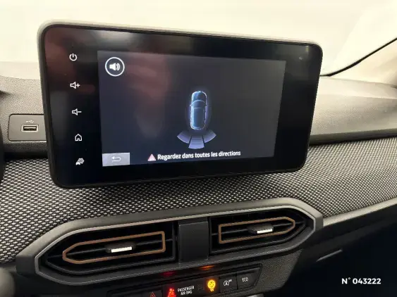DACIA SANDERO III - voiture d'occasion - Photo 14