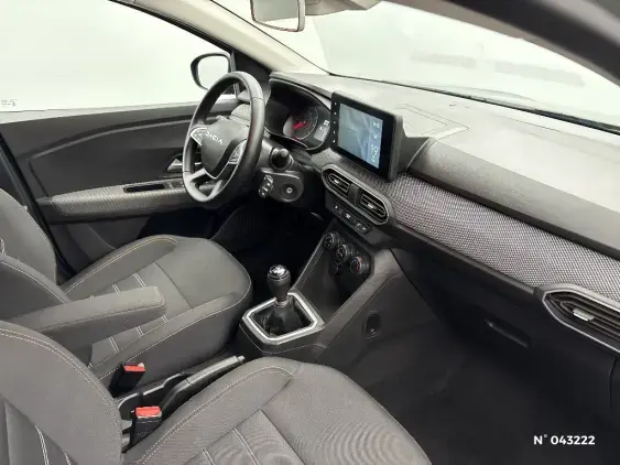 DACIA SANDERO III - voiture d'occasion - Photo 10