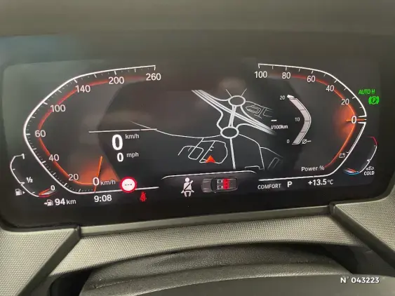 BMW SERIE 1 F40 - voiture d'occasion - Photo 12