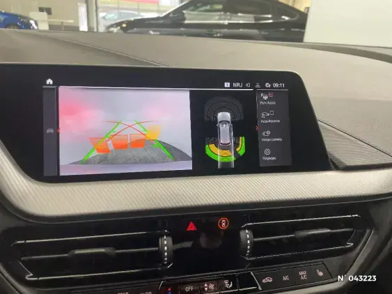 BMW SERIE 1 F40 - voiture d'occasion - Photo 14