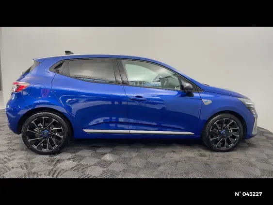 RENAULT CLIO V - voiture d'occasion - Photo 5