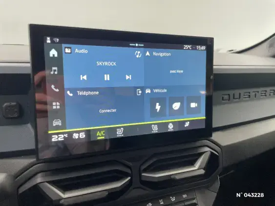 DACIA DUSTER III - voiture d'occasion - Photo 13
