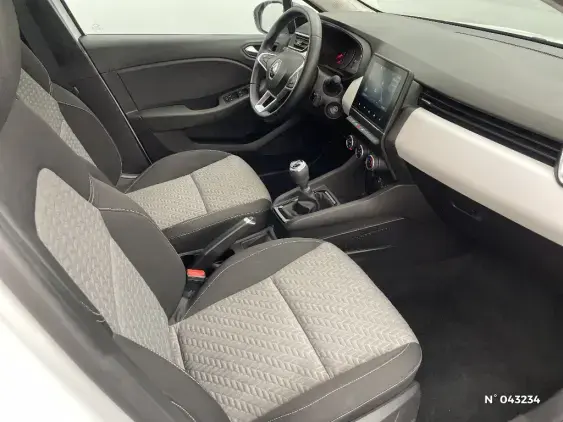 RENAULT CLIO V - voiture d'occasion - Photo 10