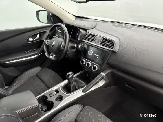 RENAULT KADJAR - voiture d'occasion - Photo 10