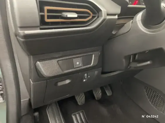 DACIA SANDERO III - voiture d'occasion - Photo 15