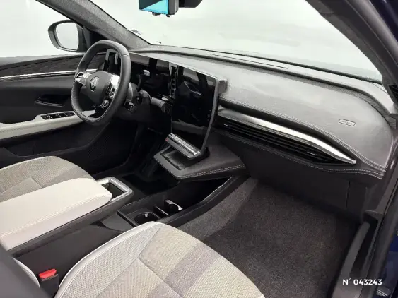 RENAULT SCENIC V ELECTRIQUE - voiture d'occasion - Photo 10