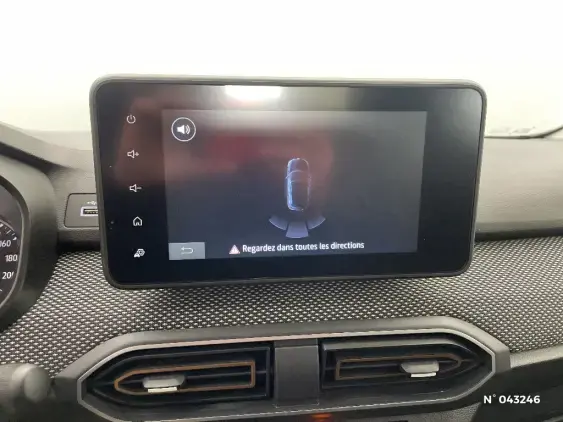 DACIA SANDERO III - voiture d'occasion - Photo 14