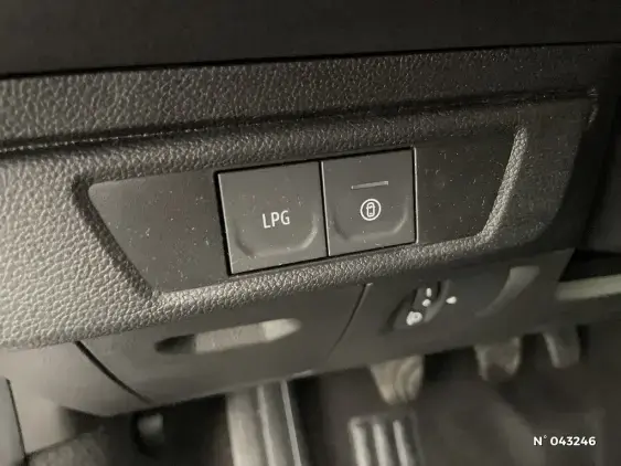 DACIA SANDERO III - voiture d'occasion - Photo 15