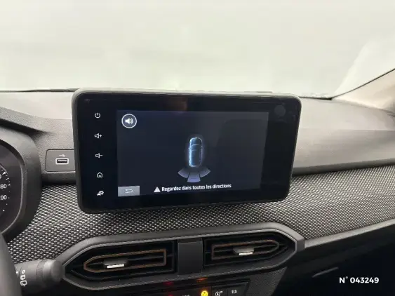 DACIA SANDERO III - voiture d'occasion - Photo 14