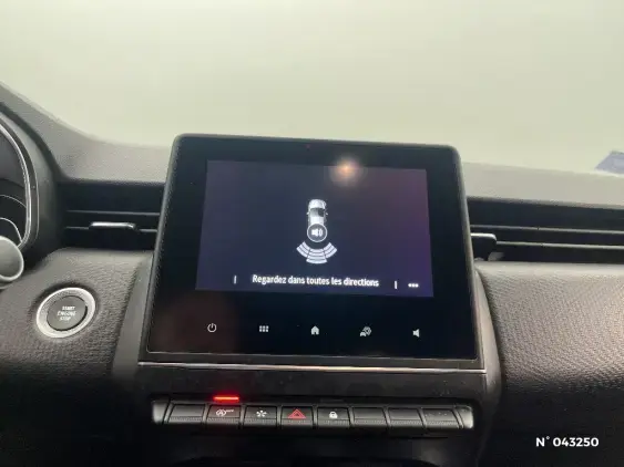 RENAULT CLIO V - voiture d'occasion - Photo 14