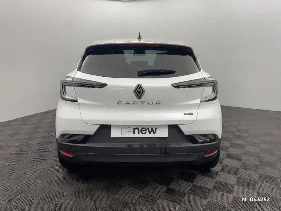 RENAULT CAPTUR II - voiture d'occasion - Photo 6