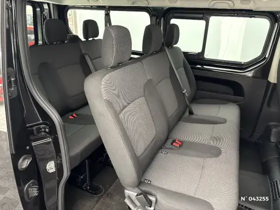 RENAULT TRAFIC III - voiture d'occasion - Photo 11