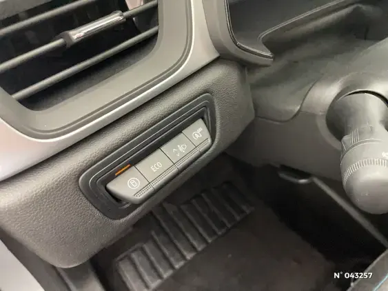 RENAULT CAPTUR II - voiture d'occasion - Photo 15