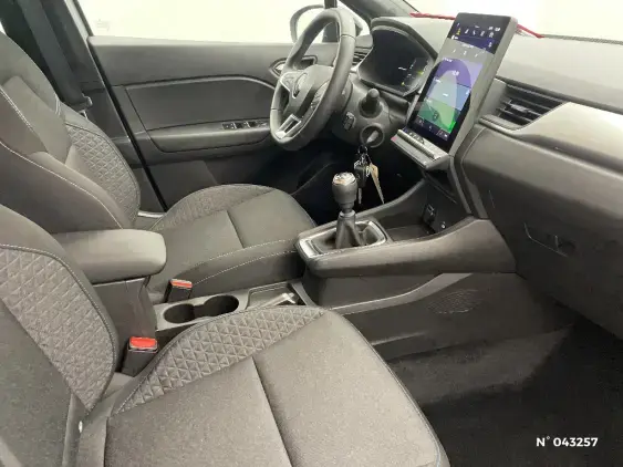 RENAULT CAPTUR II - voiture d'occasion - Photo 10