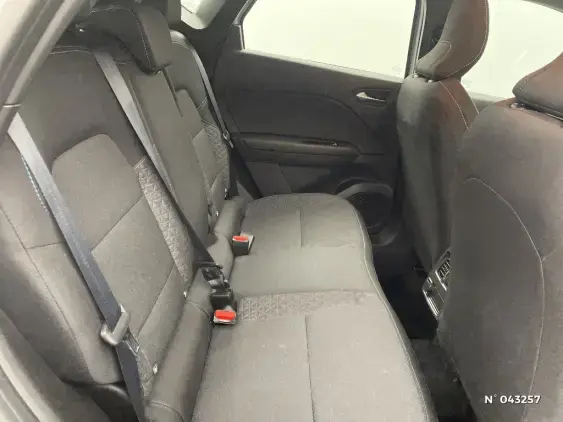 RENAULT CAPTUR II - voiture d'occasion - Photo 11