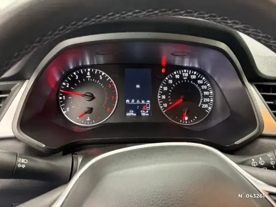 RENAULT CAPTUR II - voiture d'occasion - Photo 12