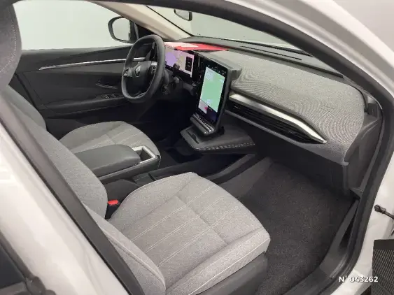 RENAULT MEGANE V - voiture d'occasion - Photo 10