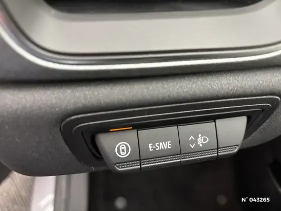 RENAULT CAPTUR II - voiture d'occasion - Photo 15