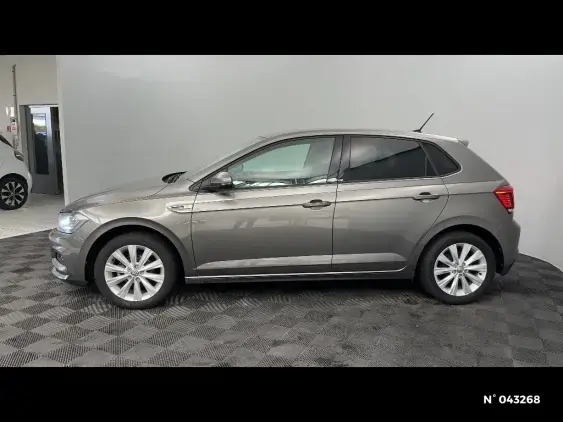VOLKSWAGEN POLO VI - voiture d'occasion - Photo 2