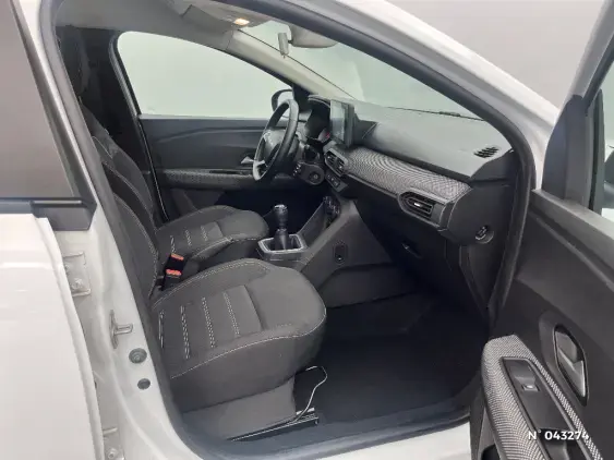DACIA SANDERO III - voiture d'occasion - Photo 10