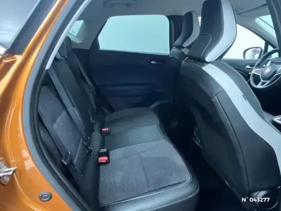 RENAULT CAPTUR II - voiture d'occasion - Photo 11
