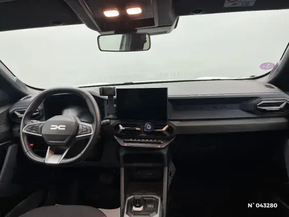 DACIA DUSTER III - voiture d'occasion - Photo 9