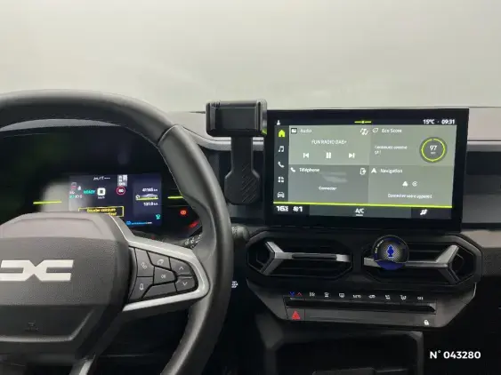 DACIA DUSTER III - voiture d'occasion - Photo 13