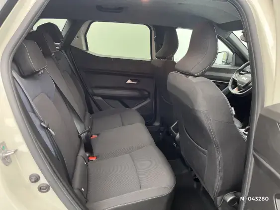 DACIA DUSTER III - voiture d'occasion - Photo 11