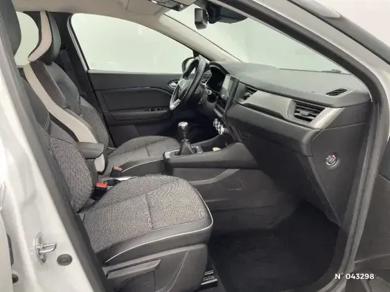 RENAULT CAPTUR II - voiture d'occasion - Photo 10