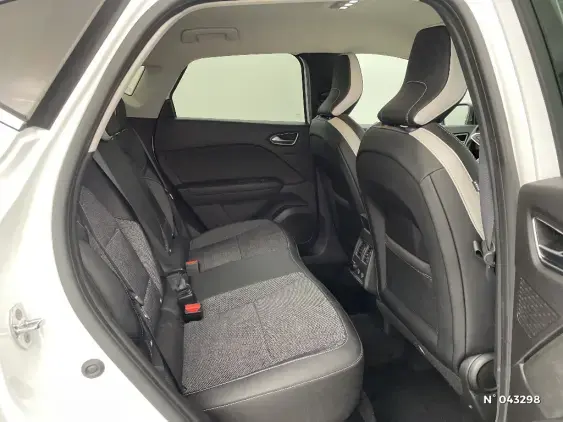 RENAULT CAPTUR II - voiture d'occasion - Photo 11