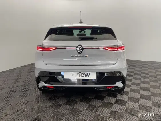 RENAULT MEGANE V - voiture d'occasion - Photo 6