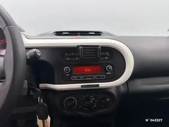 RENAULT TWINGO III - voiture d'occasion - Photo 13
