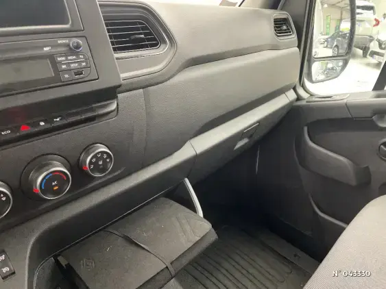RENAULT MASTER FG III - voiture d'occasion - Photo 14