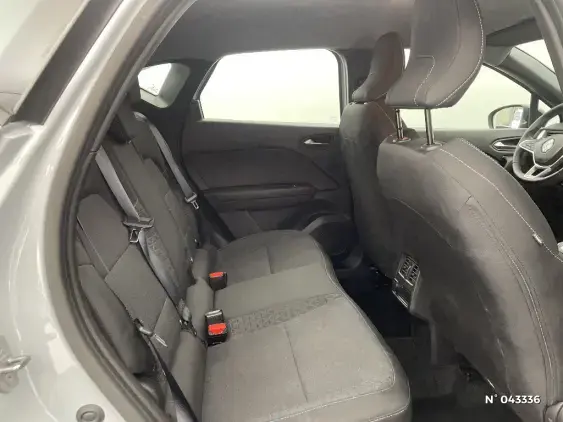 RENAULT CAPTUR II - voiture d'occasion - Photo 11