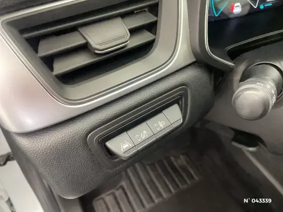RENAULT CAPTUR II - voiture d'occasion - Photo 15