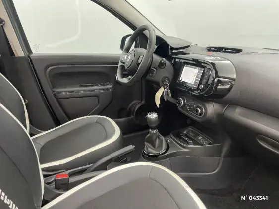 RENAULT TWINGO III - voiture d'occasion - Photo 10