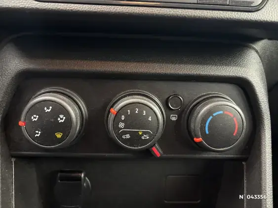 DACIA SANDERO III - voiture d'occasion - Photo 14