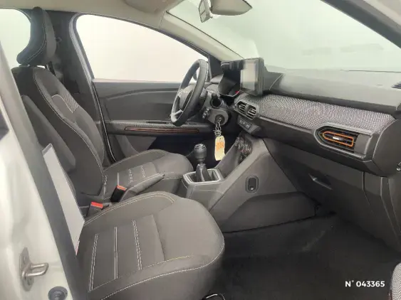 DACIA SANDERO III - voiture d'occasion - Photo 9