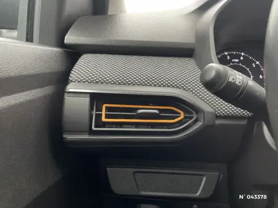 DACIA SANDERO III - voiture d'occasion - Photo 15