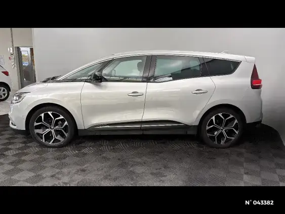 RENAULT SCENIC IV - voiture d'occasion - Photo 2