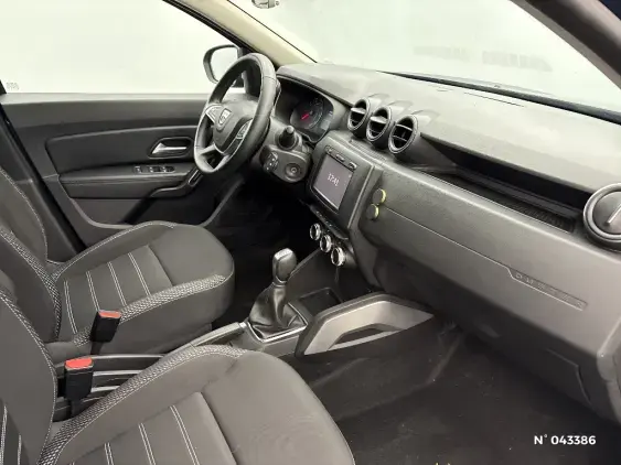 DACIA DUSTER II - voiture d'occasion - Photo 10