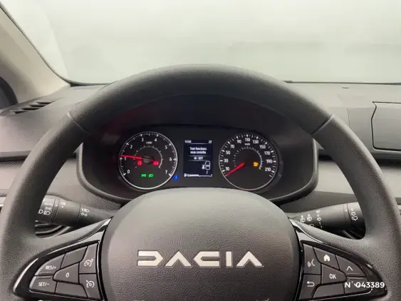 DACIA SANDERO III - voiture d'occasion - Photo 12