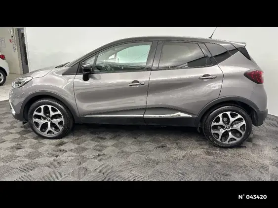 RENAULT CAPTUR - voiture d'occasion - Photo 2