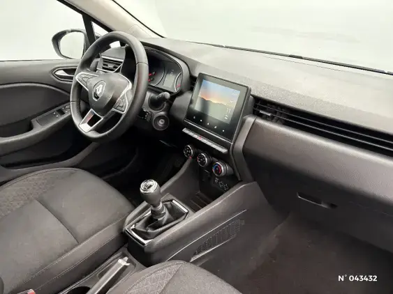 RENAULT CLIO V - voiture d'occasion - Photo 10